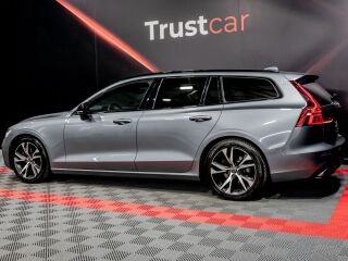 Volvo V60 D4 R-Design 2.0 140kW