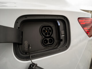 Polestar 4 Long Range AWD 400kW