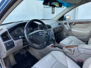 Volvo S60 2.4 120kW