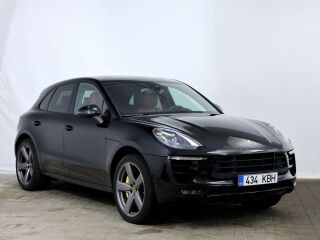 Porsche Macan Turbo model year 2017 3.6 294kW