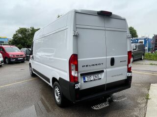 Peugeot Boxer L3H2 3.5t BlueHDi 140 AT8 2.2 103kW