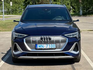 Audi e-tron S line 300kW