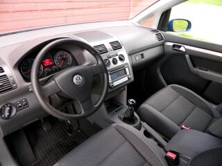 Volkswagen Touran 1.6 75kW