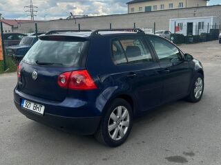 Volkswagen Golf 1.4 R4 55kW