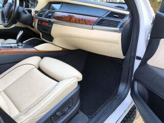 BMW X6 INDIVIDUAL M-PAKK FACELIFT 3.0 180kW