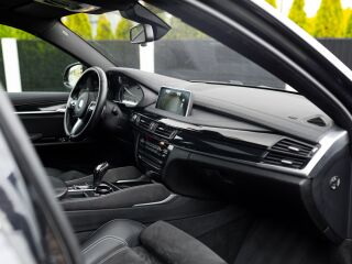 BMW X6 M50D Individual 3.0 280kW
