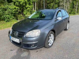 Volkswagen Golf 1.4 90kW