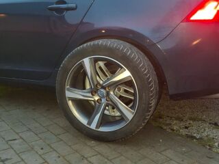 Volvo S60 R-design 2.4 TD 158kW