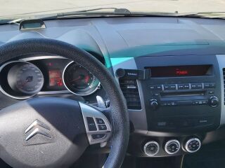 Citroen C-Crosser 2.4 125кВ