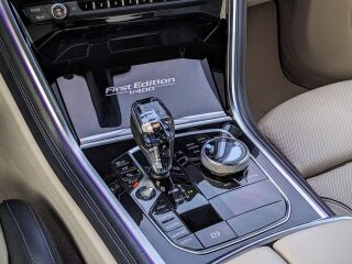 BMW M850 First Edition 1/400 4.4 390kW