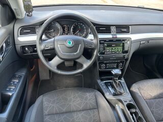 Skoda Superb Ambiente Family 1.8 118kW