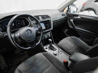 Volkswagen Tiguan R-line 4Motion 2.0 110кВ
