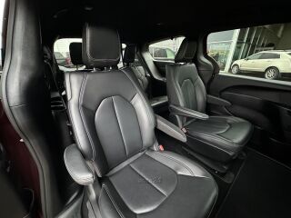 Chrysler Pacifica Hybrid S Appearance Package 3.6 V6 Pentastar