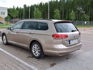 Volkswagen Passat 2.0 110kW