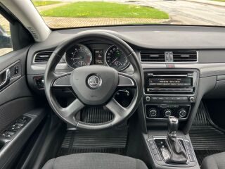 Skoda Superb Facelift 1.8 TSI Turbo 118kW