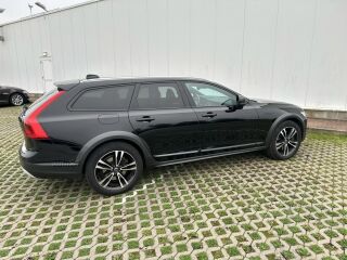 Volvo V90 Cross Country Inscription Pro AWD 2.0 140kW