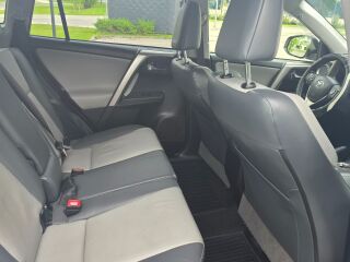 Toyota RAV4 Luxury AWD Multidrive S 2.0 R4 16V 111kW