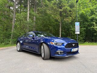 Ford Mustang 2.3 233кВ