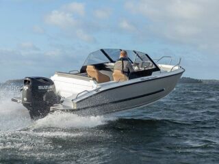 Silver Hawk BR + Mercury F115