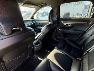Volvo V90 Cross Country D4 AWD Geartronic 2.0 140kW