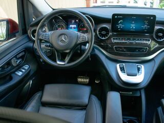 Mercedes-Benz V 300 4M Luxury Chauffeur Avantgarde Wntr Long 2.0 d 174кВ