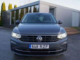 Volkswagen Tiguan Life 1.5 110кВ