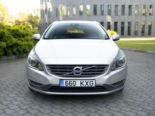 Volvo V60 Elegance Facelift Line 2.0 133kW