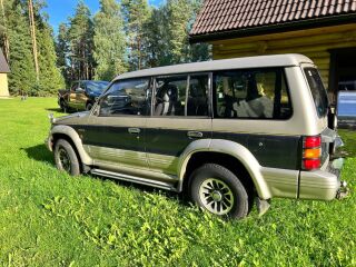 Mitsubishi Pajero 2.5 73kW