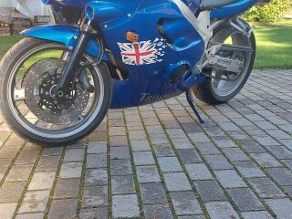 Triumph TT 600 R4 80kW