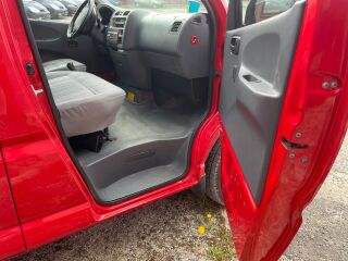 Toyota Hiace AWD 2.5 D-4-D 86kW