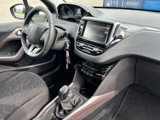 Peugeot 2008 1.2 60kW