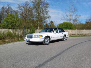 Lincoln Town Car Signature Series 4.6 V8 157kW
