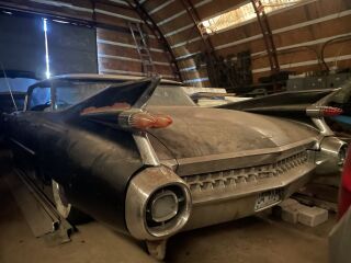 Cadillac DeVille 6.4 V8 242kW