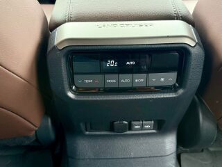 Toyota Land Cruiser SUV Prestige 2.8 D-4D 151kW