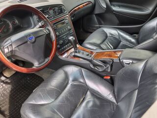 Volvo V70 2.4 136kW