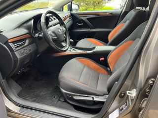 Toyota Avensis Active Plus 1.8 108kW