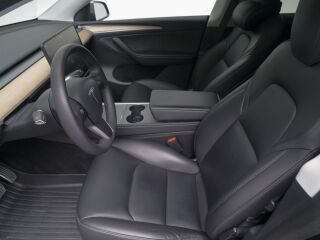 Tesla Model Y Long Range Dual Motor AWD 153kW