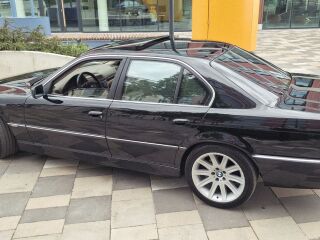 BMW 730 E38 2.9 142kW