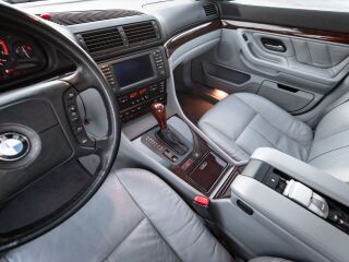BMW 740 IL 4.4 210kW
