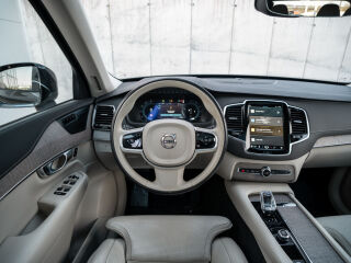 Volvo XC90 B5 Plus Dark AWD 2.0 173kW