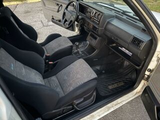 Volkswagen Golf 1.8 154kW