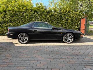 Chevrolet Camaro Z28 5.7 V8 227kW