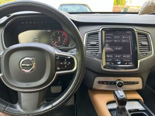 Volvo XC90 2.0 165kW