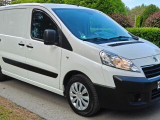 Peugeot Expert L2H1 Camper 2.0 R4 HDi 94kW