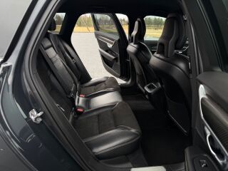 Volvo V90 R-Design AWD 2.0 D5 173kW