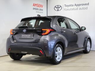 Toyota Yaris Active Plus 1.5 68кВ