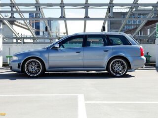 Audi RS 4 2.7 V6 Bi-turbo 280kW