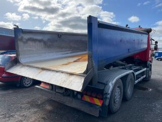Scania R420 6x2 + kast