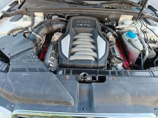Audi S5 4.2 V8 260кВ