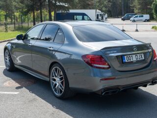 Mercedes-Benz E 63 AMG S 4.0 450kW
